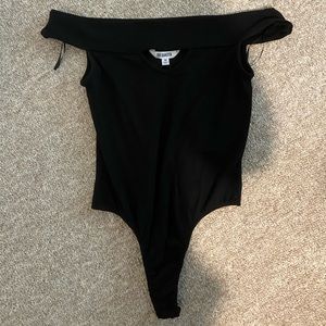 BB Dakota black off the shoulder bodysuit NWT